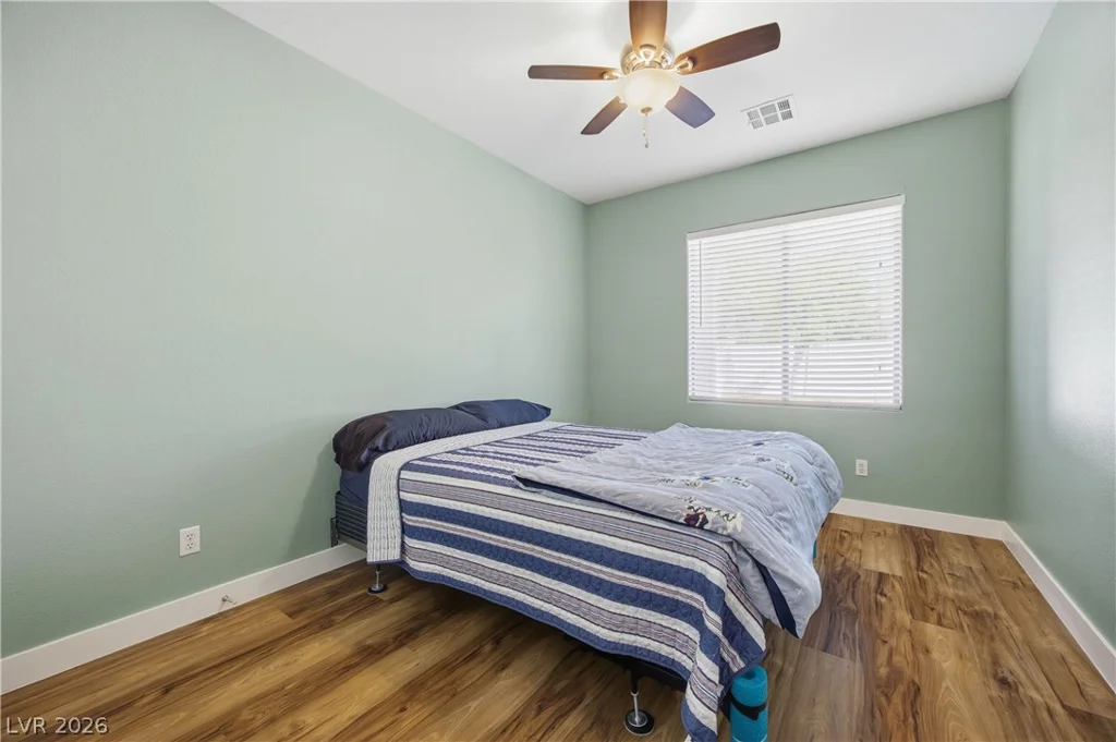 4212 Helens Pouroff, North Las Vegas, NV 89085