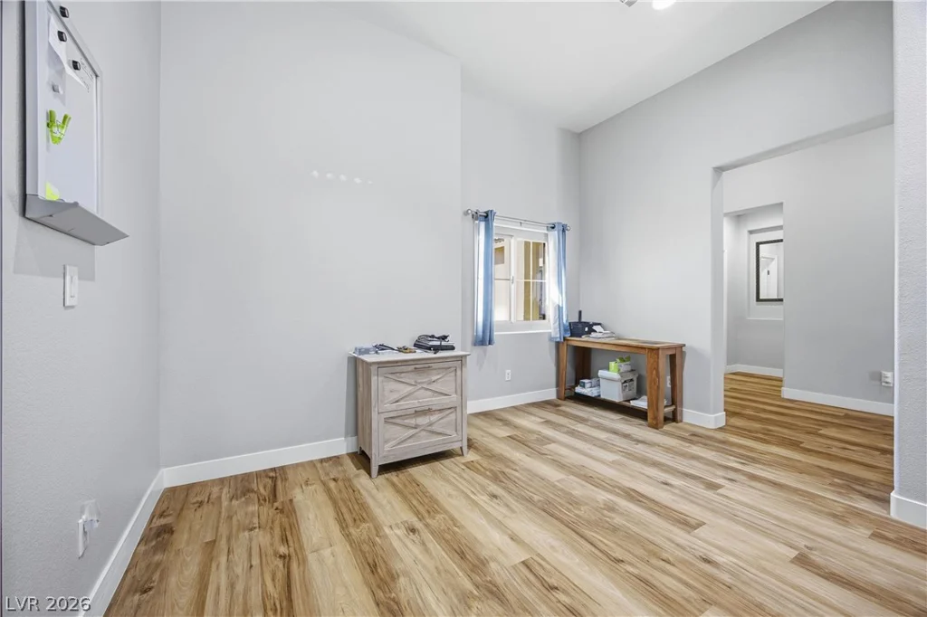 4212 Helens Pouroff, North Las Vegas, NV 89085