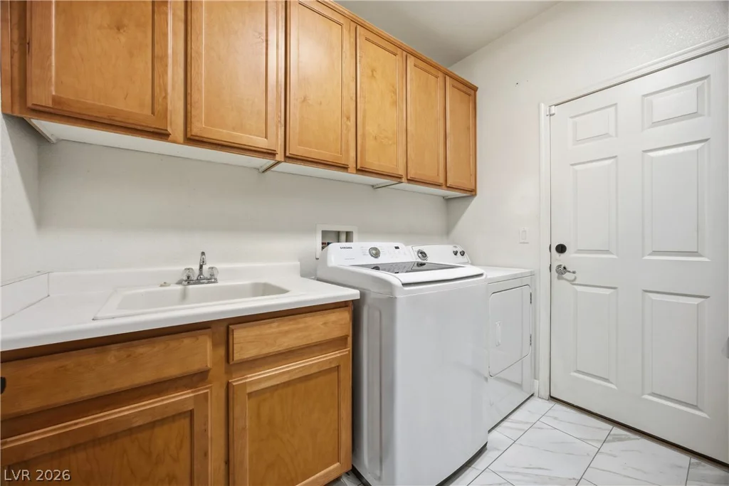 4212 Helens Pouroff, North Las Vegas, NV 89085