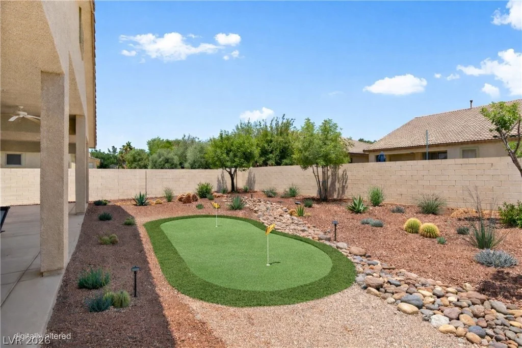 4212 Helens Pouroff, North Las Vegas, NV 89085
