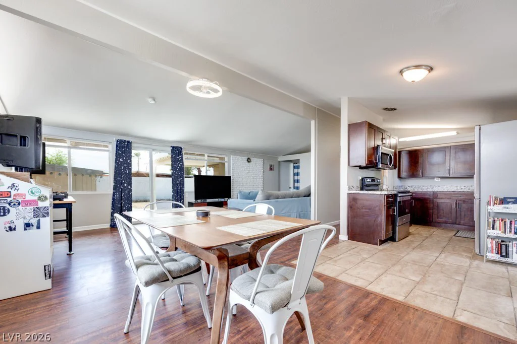 706 Upland, Las Vegas, NV 89107