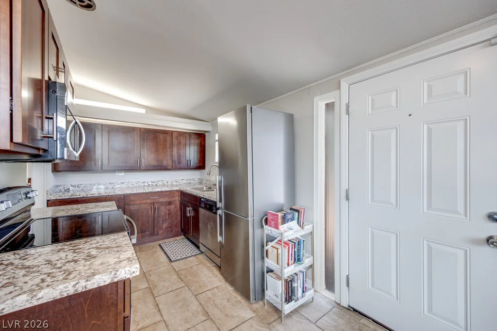 706 Upland, Las Vegas, NV 89107