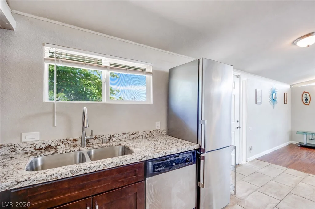 706 Upland, Las Vegas, NV 89107