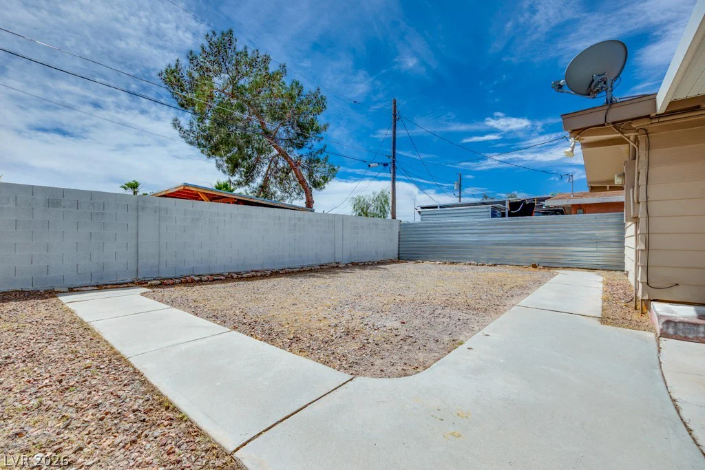 706 Upland, Las Vegas, NV 89107
