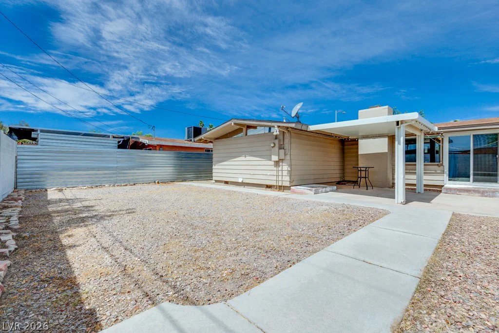 706 Upland, Las Vegas, NV 89107
