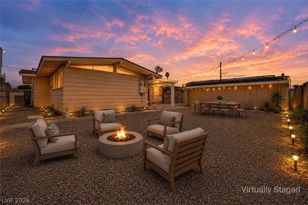 706 Upland, Las Vegas, NV 89107