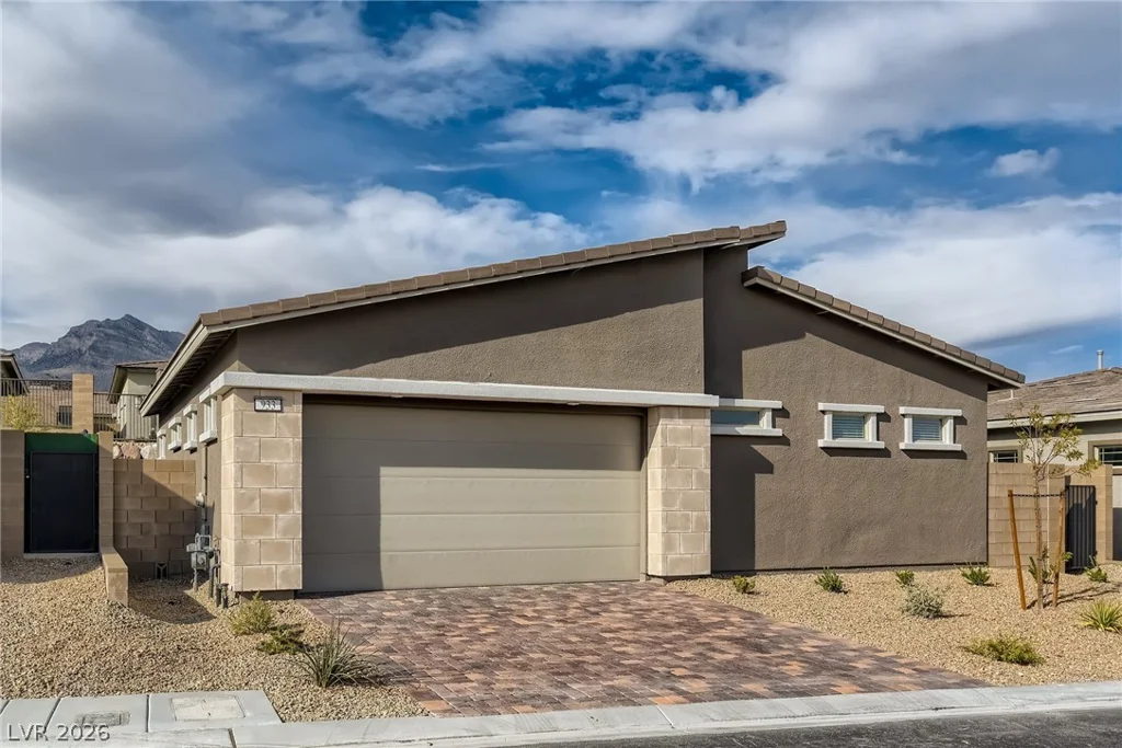 933 Mayfield Manor, Las Vegas, NV 89138