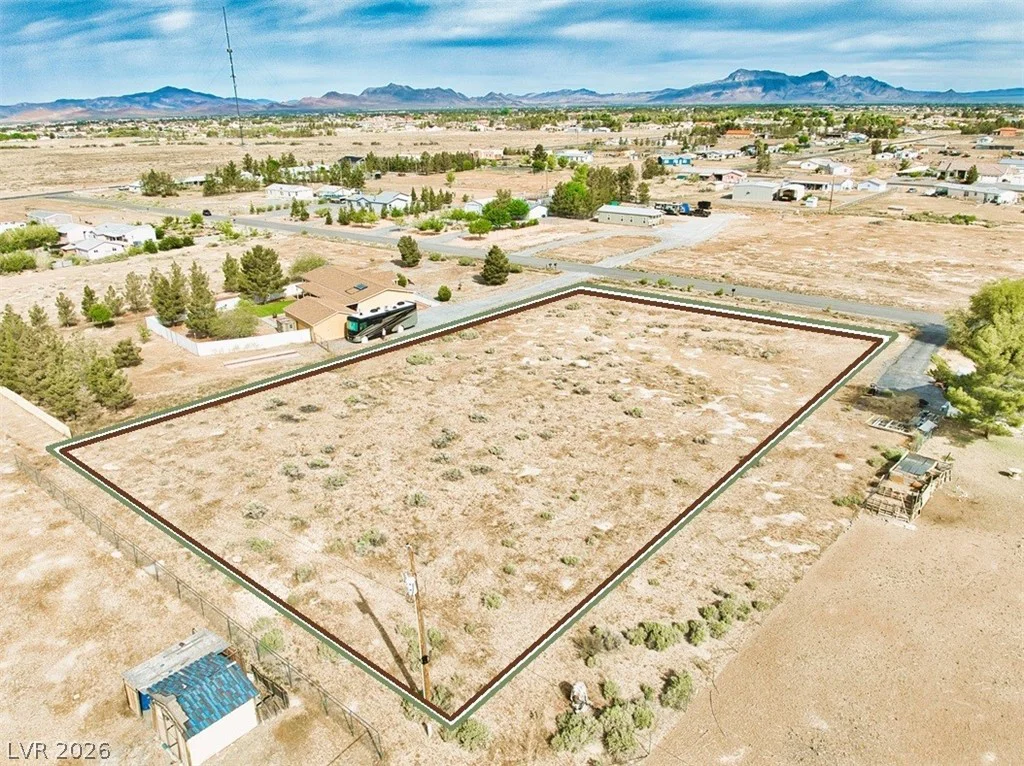 201 Falcon, Pahrump, NV 89048