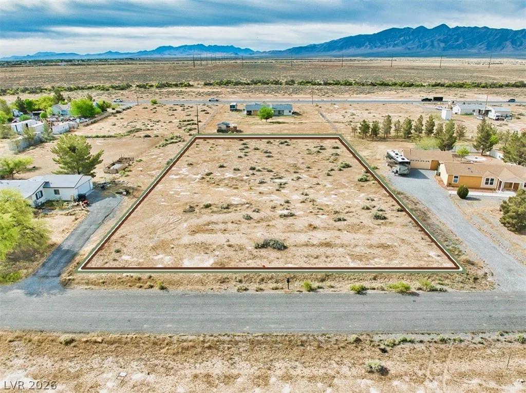 201 Falcon, Pahrump, NV 89048
