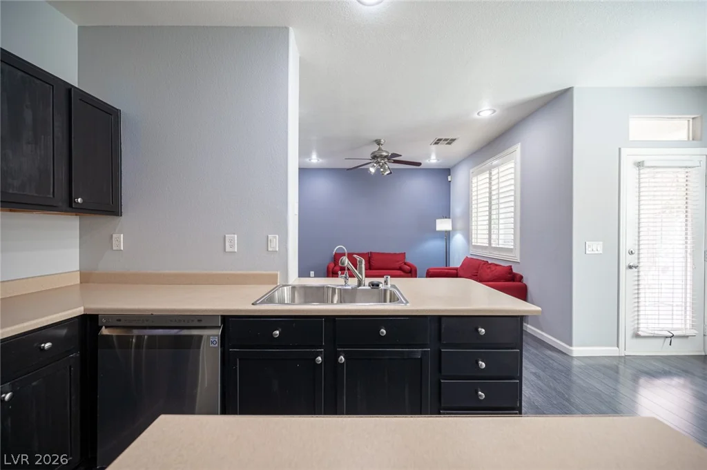6685 Topley Pike, Las Vegas, NV 89139