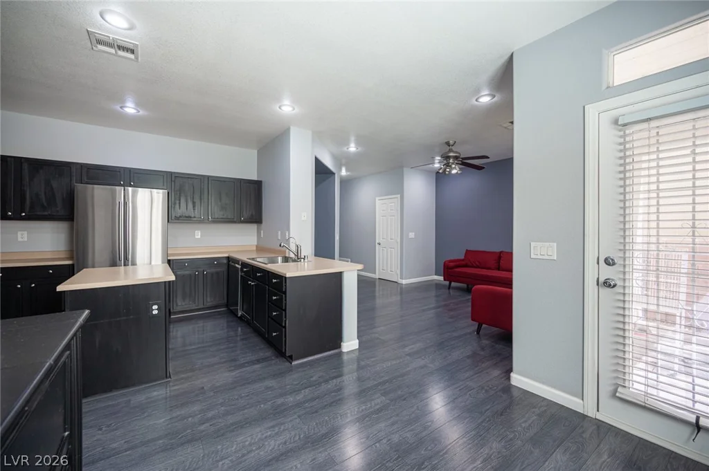 6685 Topley Pike, Las Vegas, NV 89139