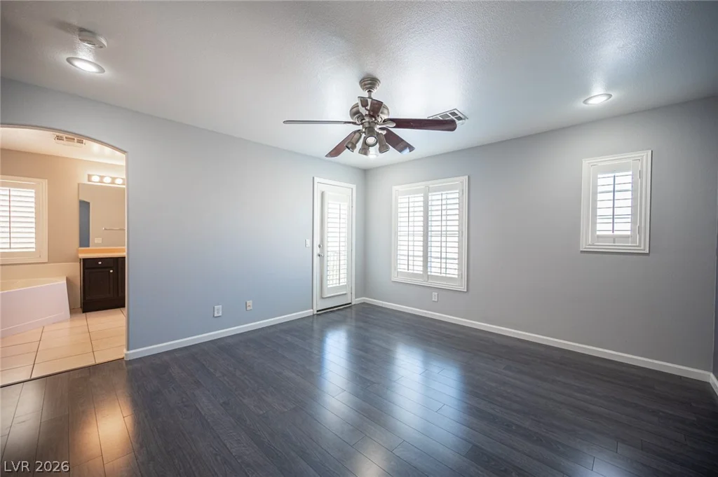 6685 Topley Pike, Las Vegas, NV 89139
