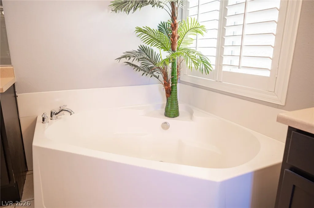 6685 Topley Pike, Las Vegas, NV 89139
