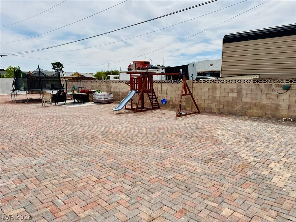 4679 Cleveland, Las Vegas, NV 89104