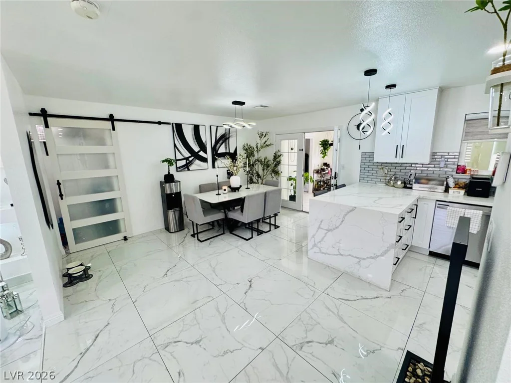 4679 Cleveland, Las Vegas, NV 89104
