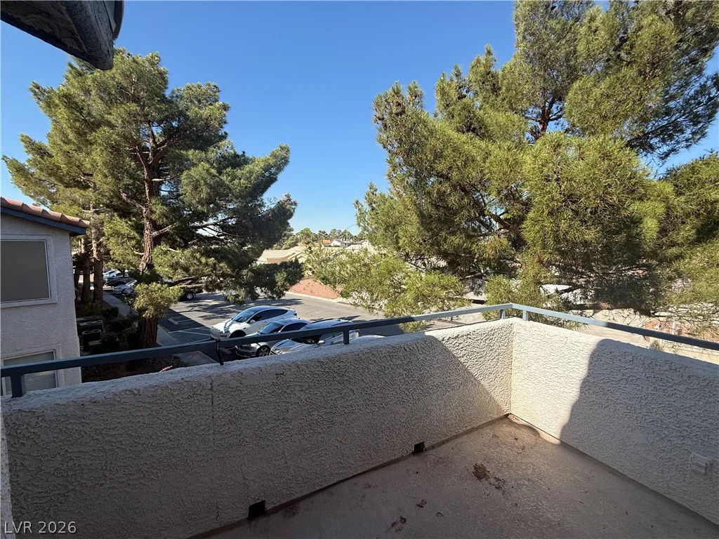 5222 Mandalay Springs, Las Vegas, NV 89120