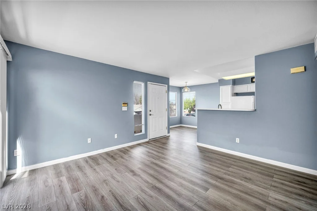 5222 Mandalay Springs, Las Vegas, NV 89120