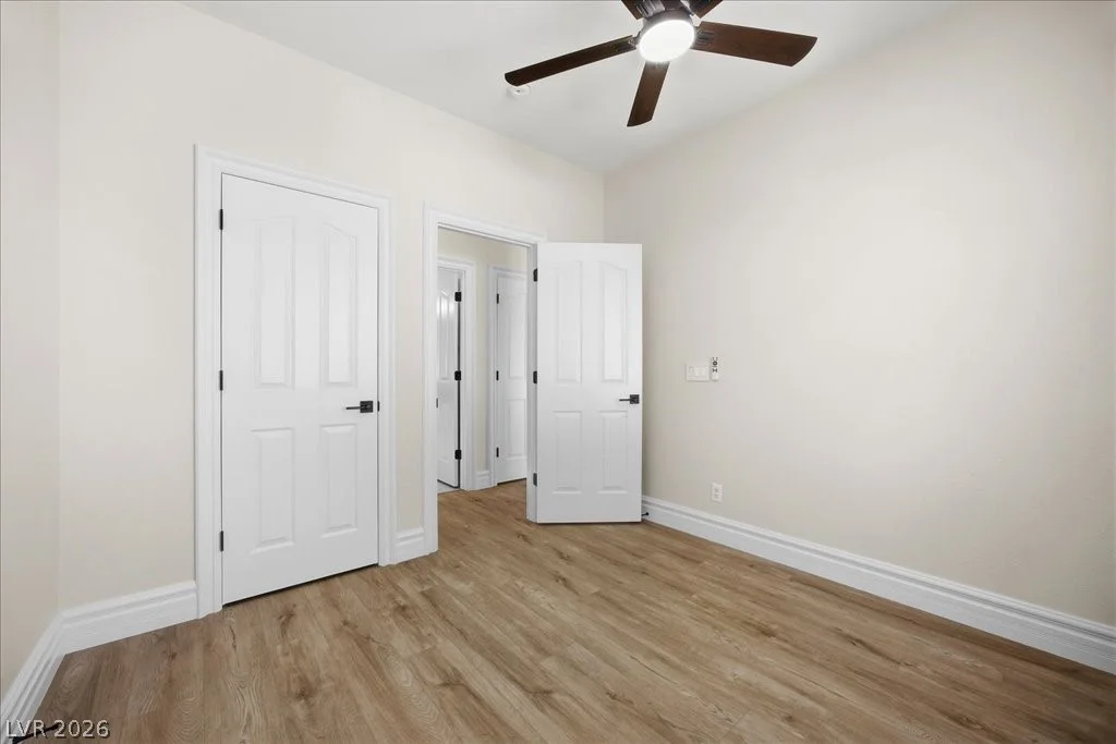 1538 Lamplight Village, Las Vegas, NV 89183