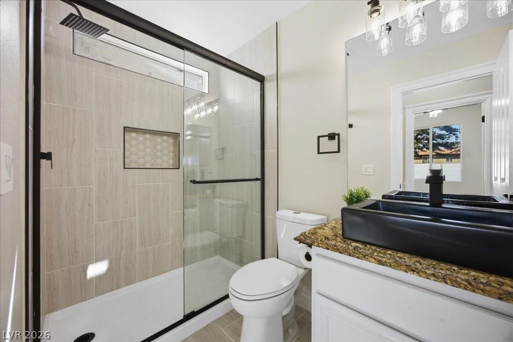 1538 Lamplight Village, Las Vegas, NV 89183