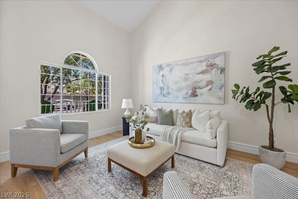 1538 Lamplight Village, Las Vegas, NV 89183
