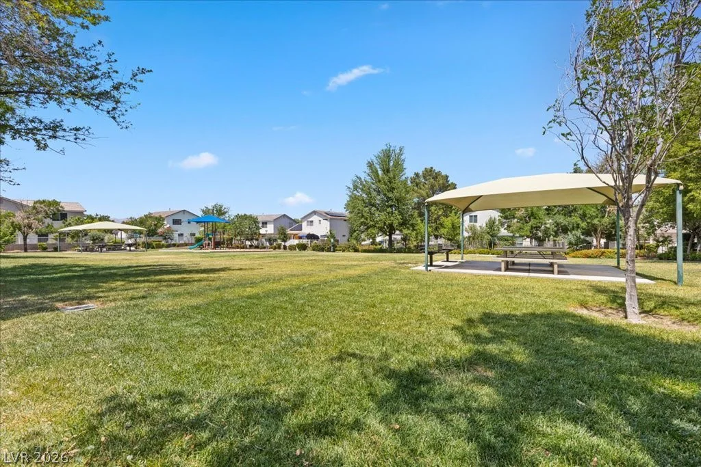 1538 Lamplight Village, Las Vegas, NV 89183