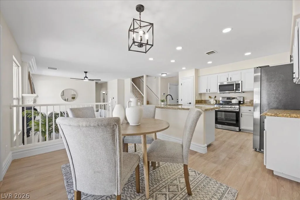 1538 Lamplight Village, Las Vegas, NV 89183