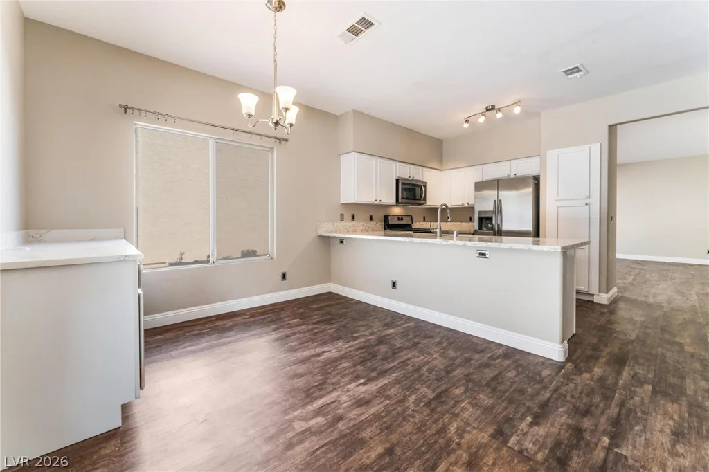 1617 Royal Canyon, Las Vegas, NV 89128