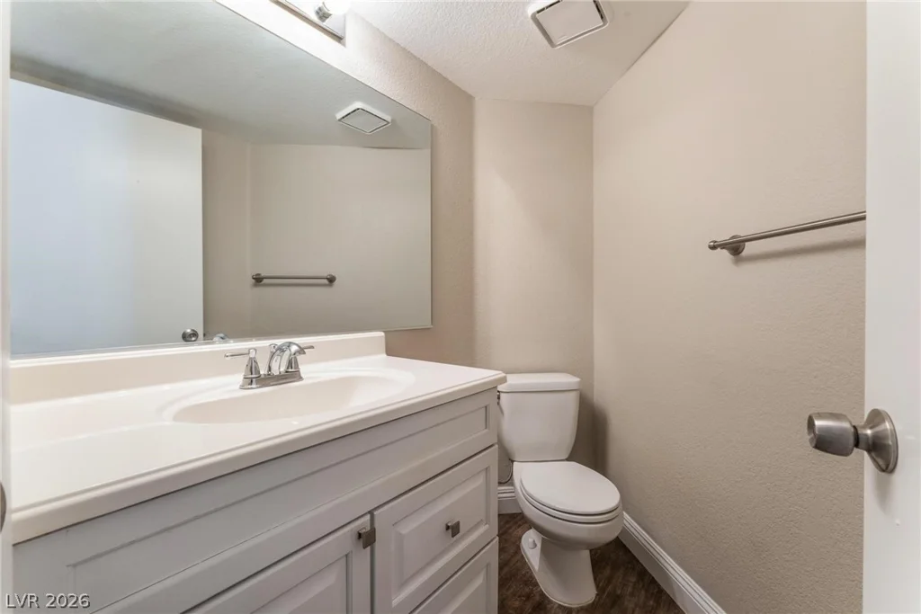 1617 Royal Canyon, Las Vegas, NV 89128