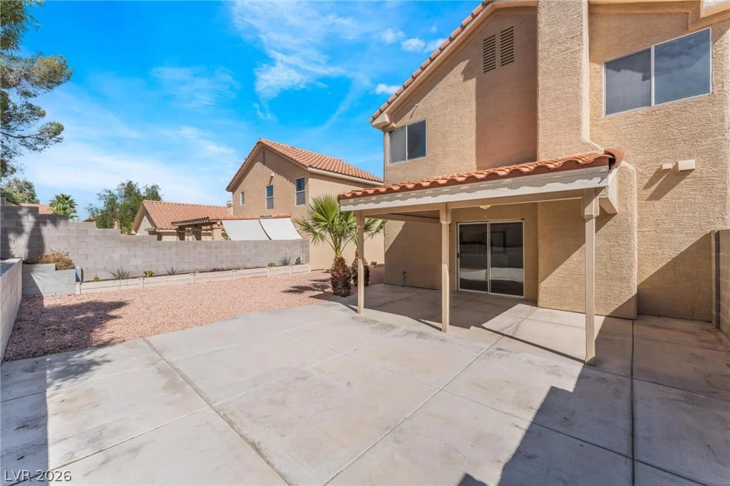 1617 Royal Canyon, Las Vegas, NV 89128