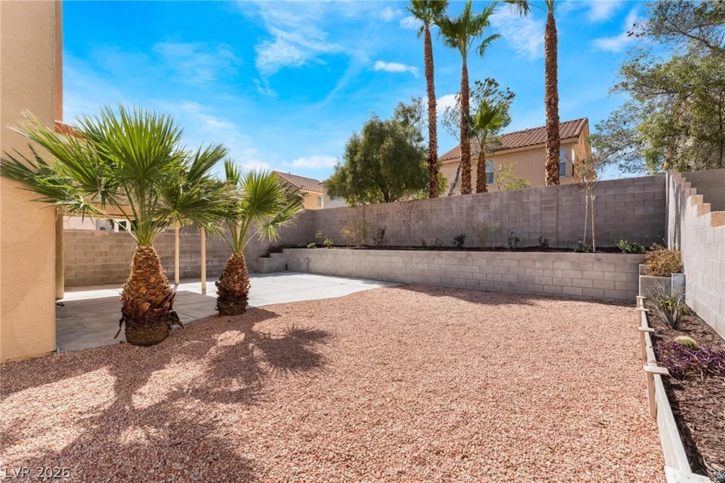 1617 Royal Canyon, Las Vegas, NV 89128