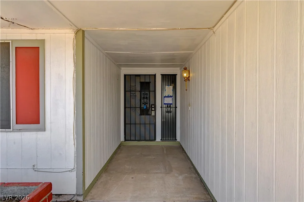 7708 Alina, Las Vegas, NV 89145