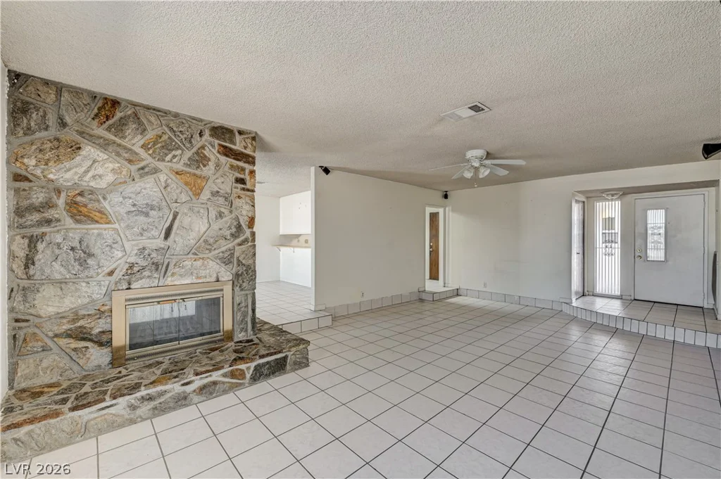 7708 Alina, Las Vegas, NV 89145