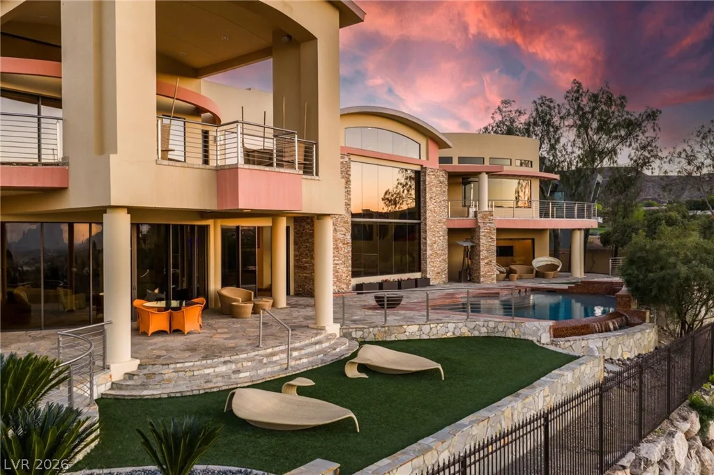 605 Saint Croix, Henderson, NV 89012