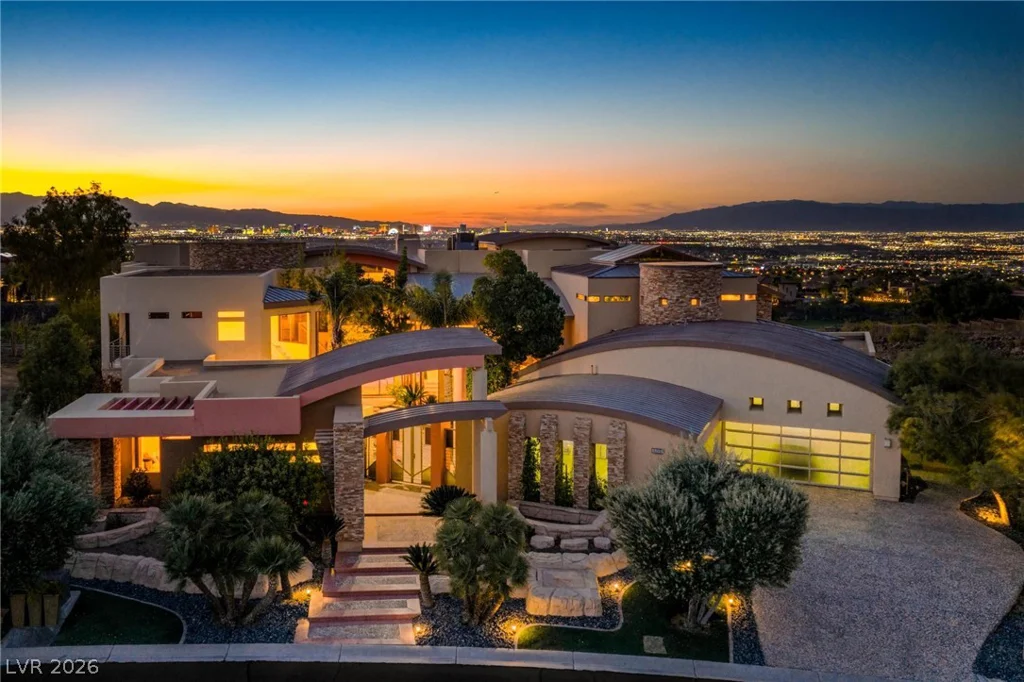 605 Saint Croix, Henderson, NV 89012