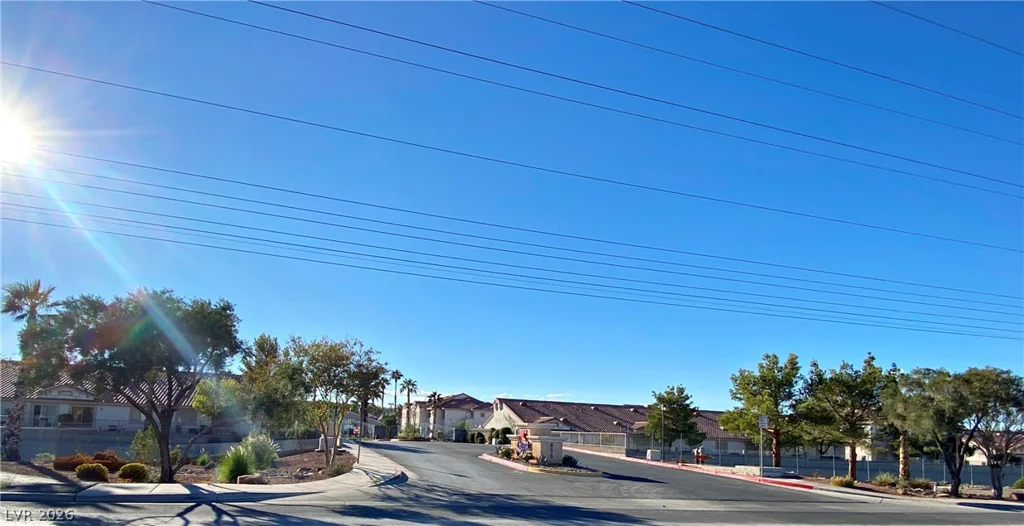 855 Stephanie, Henderson, NV 89014