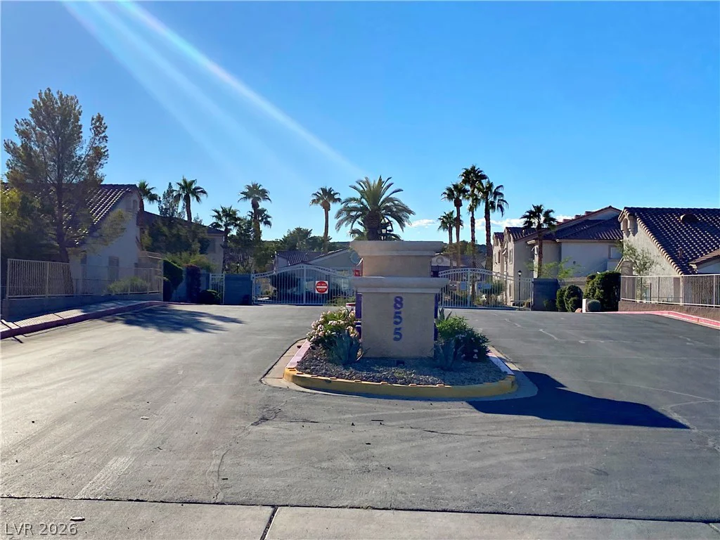 855 Stephanie, Henderson, NV 89014
