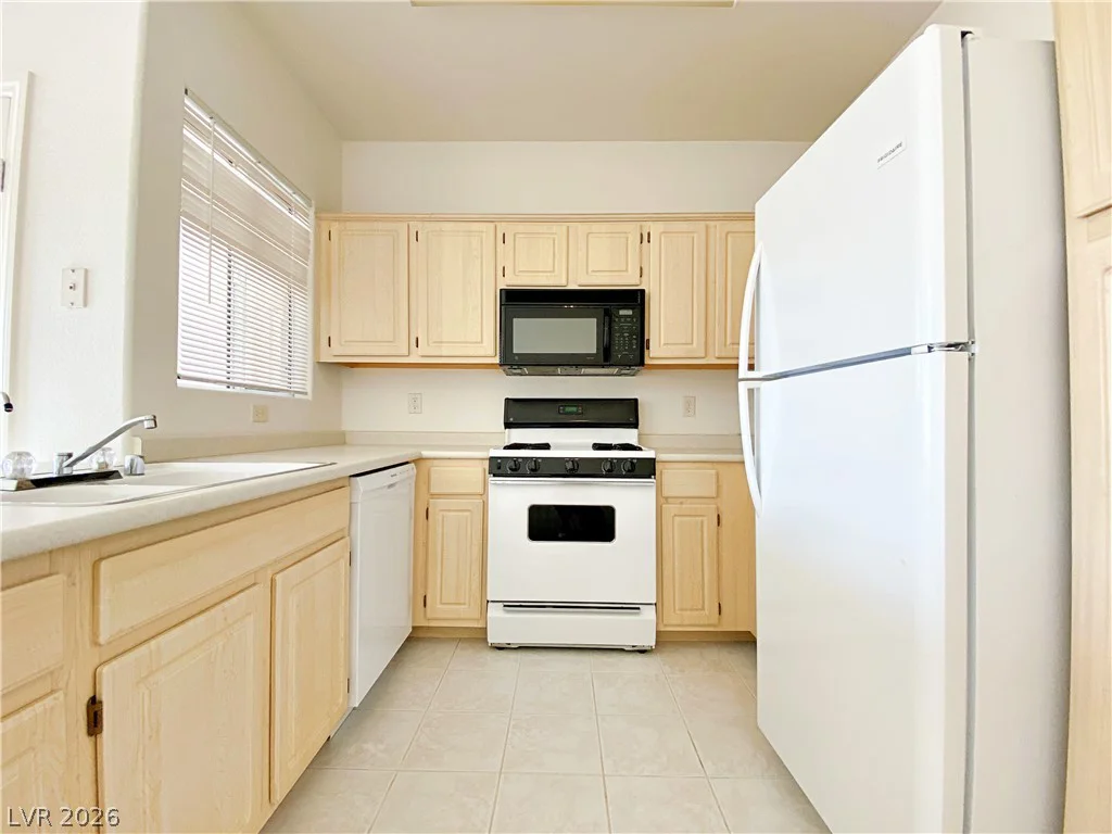 855 Stephanie, Henderson, NV 89014