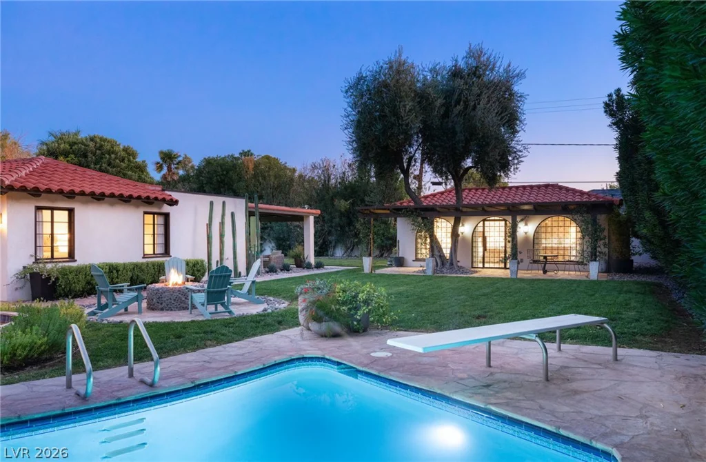 1450 Rancho, Las Vegas, NV 89107