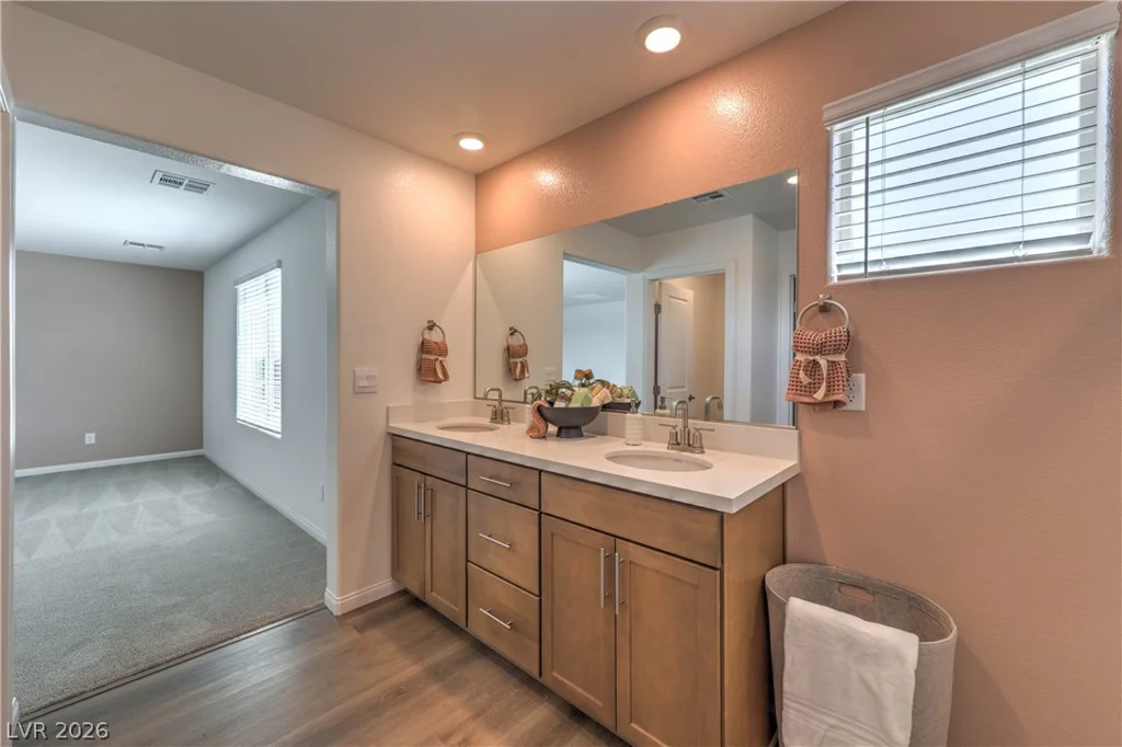 5133 HOLLYBURN, North Las Vegas, NV 89031