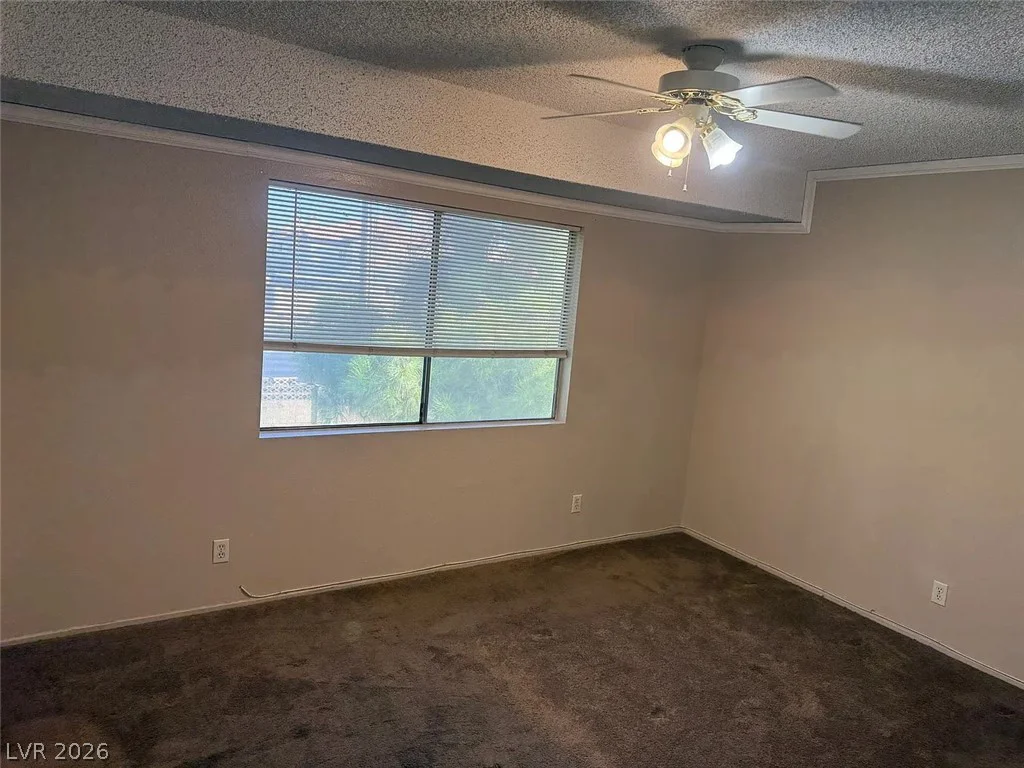 4914 Larkspur, Las Vegas, NV 89120