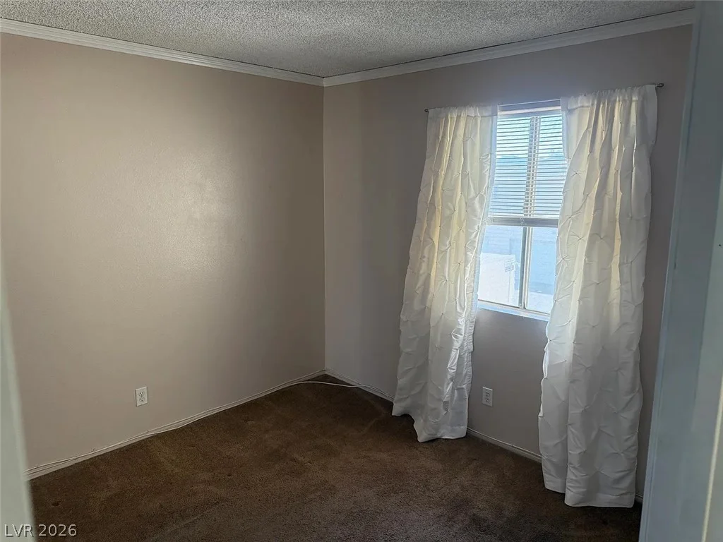 4914 Larkspur, Las Vegas, NV 89120