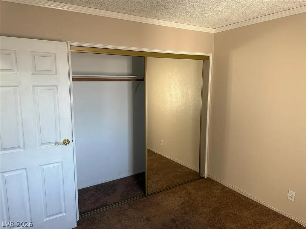 4914 Larkspur, Las Vegas, NV 89120