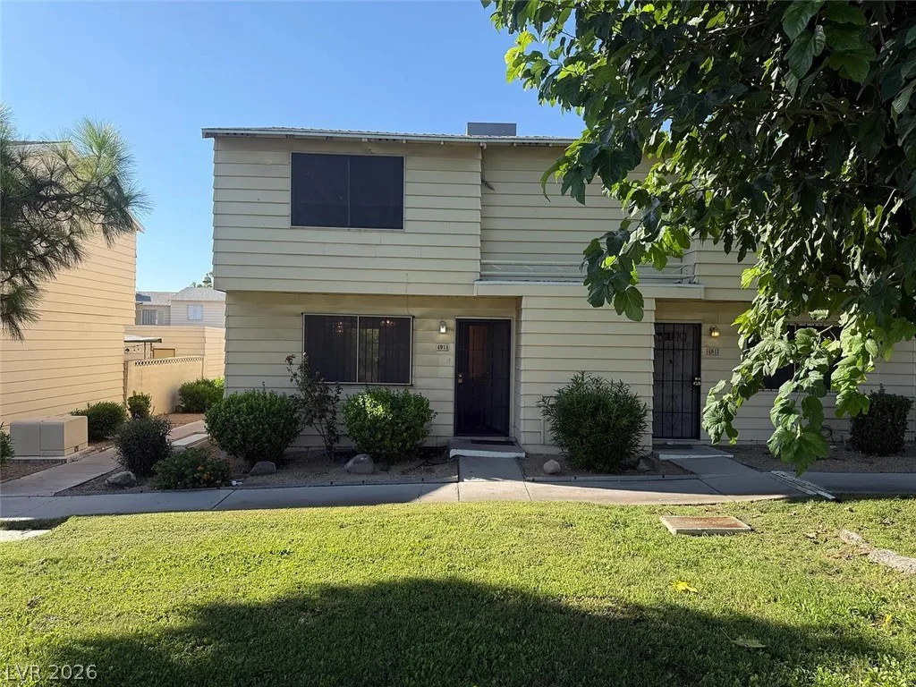 4914 Larkspur, Las Vegas, NV 89120