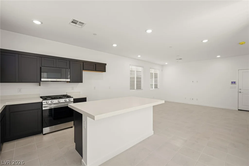 202 Kobuk, Henderson, NV 89011