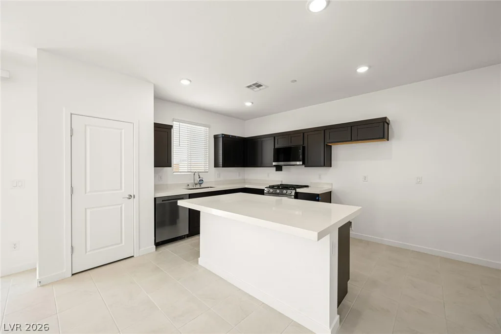 202 Kobuk, Henderson, NV 89011