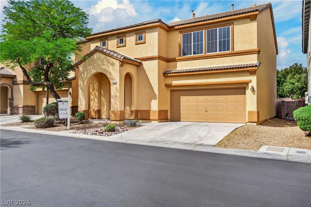 6647 Angelina, Las Vegas, NV 89120