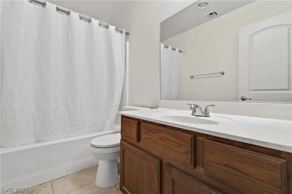 6647 Angelina, Las Vegas, NV 89120