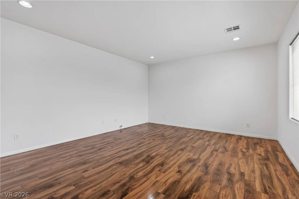 6647 Angelina, Las Vegas, NV 89120