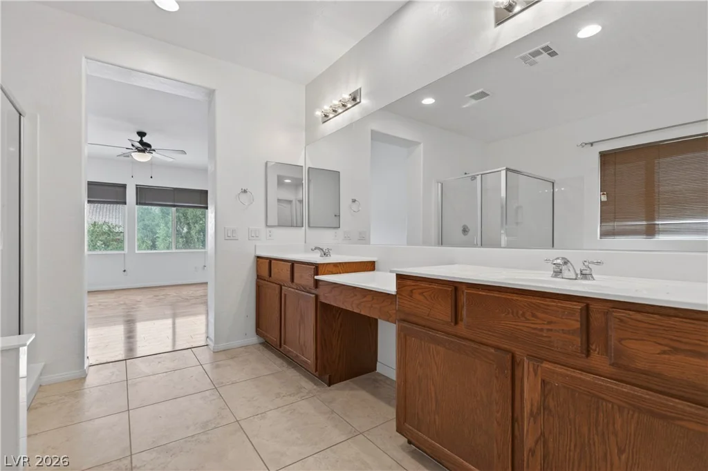 6647 Angelina, Las Vegas, NV 89120