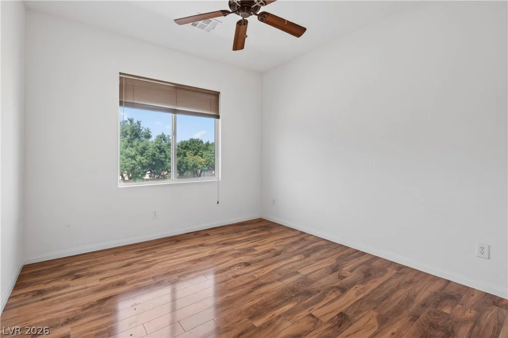 6647 Angelina, Las Vegas, NV 89120